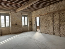 ENNEZAT centre maison à terminer de 210 m2