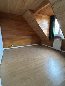  LES MARTRES D'ARTIERE MAISON DE 101 M2 SUR 1468 M2 DE TERRAIN