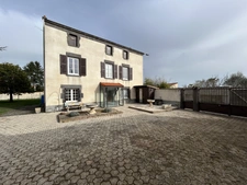  SAINT BEAUZIRE Targnat Maison 105 m2