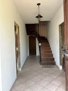 LUZILLAT Maison 125 m2 avec grange et hangar