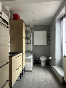 ENTRAIGUES Maison de bourg de 125 m2