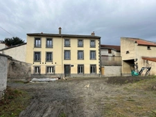 ENNEZAT centre maison à terminer de 210 m2