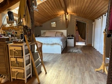 MARTRES SUR MORGE centre maison 140 m2 et ses dépendances
