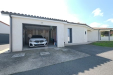  MARINGUES maison 151 m2 avec 3 garages