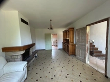 LUZILLAT Maison 125 m2 avec grange et hangar