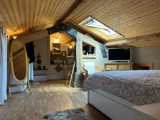 MARTRES SUR MORGE centre maison 140 m2 et ses dépendances