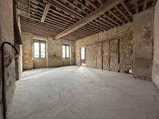 ENNEZAT centre maison à terminer de 210 m2