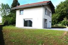 74500 FETERNES à 5mn EVIAN embarcadère,villa neuve type F4/5 de 110m²hab au calme et ensoleillé sur 460m² terr plat.