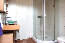 74140 MESSERY. PROX COMMERCES.TB VILLA F6 DE 180 m²HAB AVEC PISCINE SUR 2000m²DE TERR PLAT ET ENSOLEIL.