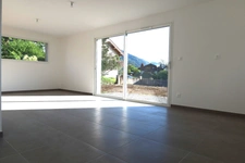 74500 FETERNES à 5mn EVIAN embarcadère,villa neuve type F4/5 de 110m²hab au calme et ensoleillé sur 460m² terr plat.