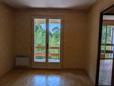 Maison à vendre 4 pièces BESSE SUR ISSOLE (83)