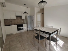 Villa de plain pied  en campagne de Cucuron sur grand sous-sol
