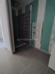 Maison à vendre 4 pièces LA BASTIDONNE (84)