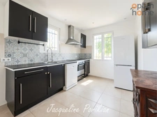 Pertuis : Maison à vendre 4 pièces 125m2 au sol sur 100m2 de terrain clos