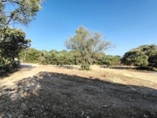 Terrain à vendre de 1 001,00 m² CUCURON (84)