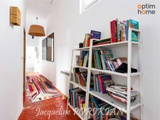 Saint-Martin-de-la-Brasque : Maison en pierre 7 pièces + cour 90 m2 avec parking et dépendances. 