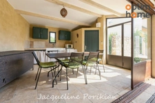 Bastide 7 pièces  : le calme aux portes de Pertuis
