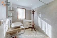 A vendre villa sur Cadenet 3 chambres plus bureau et vue dominante