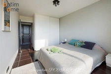 Appartement T3 en résidence avec vue mer, terrasse, garage et places de parking