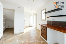Charme et rénovation globale pour cette maison de village  3 pièces à VITROLLES EN LUBERON