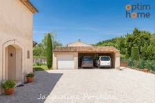Bastide 7 pièces  : le calme aux portes de Pertuis