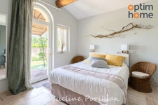Bastide 7 pièces  : le calme aux portes de Pertuis