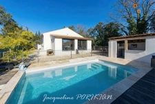 La Motte d'Aigues Pavillon de plain pied plain pied  T5 avec piscine et garage. 