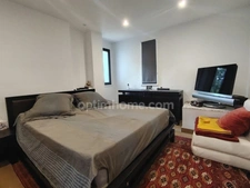 grambois : Villa 6 pièces sur 4600m2 avec piscine et garage. 