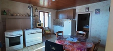 Maison à vendre 4 pièces LA CHAPELLE SUR USSON (63)