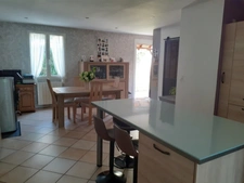 Maison à vendre 4 pièces COUDES (63)
