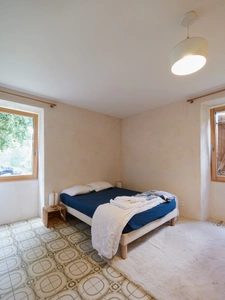 Maison à vendre 7 pièces VARENNES SUR USSON (63)