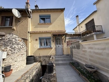 CHAMARANDE – Maison atypique 109 M² avec jardin de 860 m² et chalet aménagé