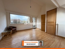 Maison atypique idéale pour recevoir à Sainte Mesme (78) – 230 m², 5 chambres, garage pour 3 voitures.