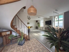 Vallée de Chevreuse. Maison de caractère rénovée 120 m² | Suite parentale | Garage | Dépendances | Terrain 424 m² | Terrasse 35 m²