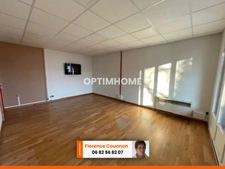 Local/bureau à vendre RAMBOUILLET (78). POSSIBILITE DE FAIRE UN APPARTEMENT A LA PLACE.