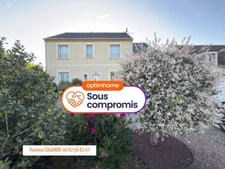 A 55 KM de PARIS. CORBREUSE 91410. Belle maison familiale de 163,04 M² loi carrez ( 189 M² habitable) avec 5/7 Chambres, garage et un beau jardin au calme..