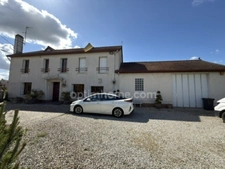 Une propriété d'exception au cœur de la nature 9900 M² . Maison de 200 m – À 20 minutes de Dourdan.