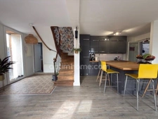 Vallée de Chevreuse. Maison de caractère rénovée 120 m² | Suite parentale | Garage | Dépendances | Terrain 424 m² | Terrasse 35 m²