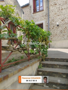Maison de caractère atypique 10 pièces – Sainte-Mesme – 230 m² – 5 chambres  avec garage 3 voitures.