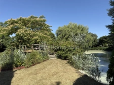 Une propriété d'exception au cœur de la nature 9900 M² . Maison de 200 m – À 20 minutes de Dourdan.