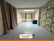 45 mn au sud de PARIS. ST CYR SOUS DOURDAN. Belle Maison de 175 M² HAB avec 3/4 chambres...Dépendances et un beau Jardin de 1385 M² clos et arboré.