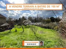 Vallée de Chevreuse. Terrain à bâtir de 700 m² non viabilisé au calme, vue dégagée, écoles à pieds, A10 à SAINT CYR SOUS DOURDAN (91)