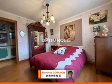 Vallée de Chevreuse. SAINT CYR SOUS DOURDAN (91)- 45 KM de PARIS. Maison familliale de 150 M² habitables (120 m² loi carrez) avec véranda 20 M² et beau jardin de 1000 M² -