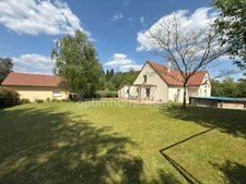  – Saint-Cyr-sous-Dourdan. Charmante maison de 137M ² habitables / 4 chambres / 1320 Piscine & Dépendance de 50 m²