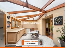 SAINT ARNOULT EN YVELINES. Maison ancienne de 101 m² avec du potentiel. 3 Chambres, garage avec un terrain à bâtir 