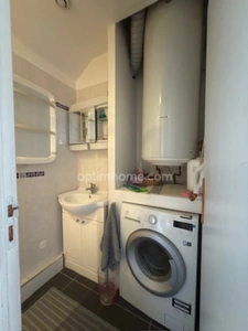Appartement à vendre 4 pièces. Charme et Lumière : Duplex de 80 m² en Plein Cœur de Dourdan Cœur de Ville Historique | 3/4 Chambres | Faibles Charges | Aucun Travaux