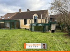 Maison atypique idéale pour recevoir à Sainte Mesme (78) – 230 m², 5 chambres, garage pour 3 voitures.