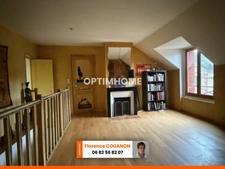 Maison atypique idéale pour recevoir à Sainte Mesme (78) – 230 m², 5 chambres, garage pour 3 voitures.