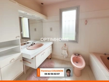 5KM NORD DOURDAN, Maison d’architecte 188,72 m², 3 chambres avec potentiel au prix de 399 000 EUROS.