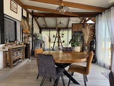 CHAMARANDE – Maison atypique 109 M² avec jardin de 860 m² et chalet aménagé